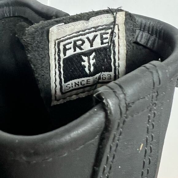 Frye Black Engineer Pull On Round Toe Boots Women’s Size 8m BARELY WORN - Picture 8 of 11